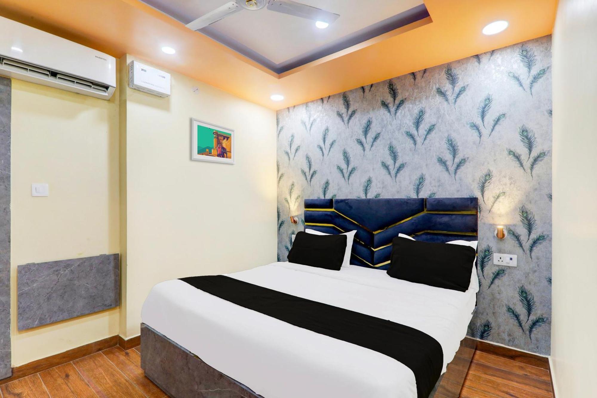 Super Hotel O Raas Plaza Kanpur Exterior photo