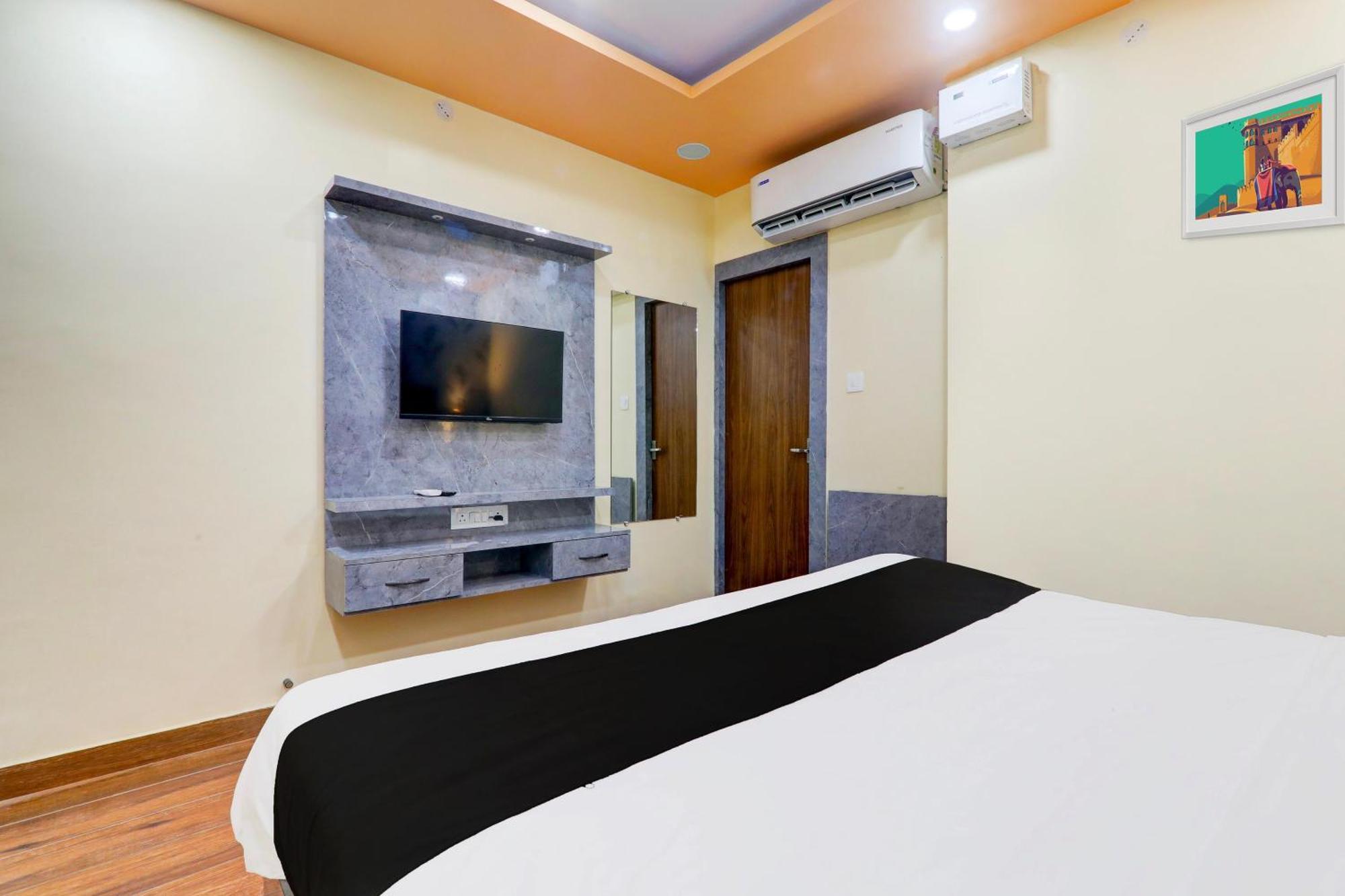 Super Hotel O Raas Plaza Kanpur Exterior photo